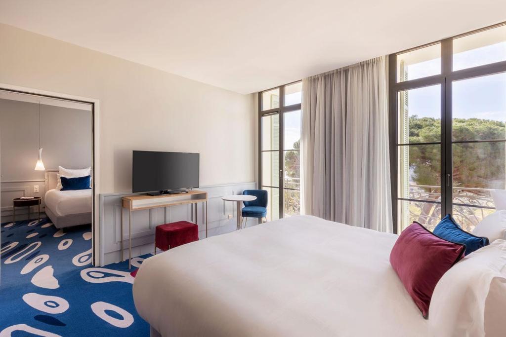 Eden Rose Grand Hotel BW Premier Collection Борм-ле-Мимоза Экстерьер фото